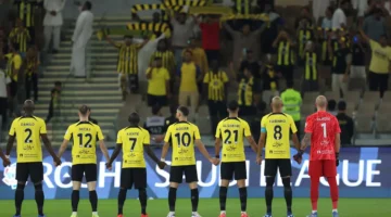 لحظات مؤثرة.. دموع الجليدان تثير تعاطف الجماهير بعد خطأ فادح بمباراة الاتحاد والفتح